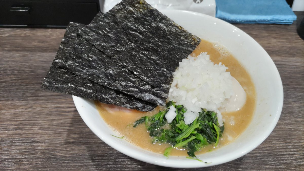 peaceofbonito's tweet photo. 本千葉なう
今日も元気に朝からラーメン https://t.co/u0xB2s38Nh