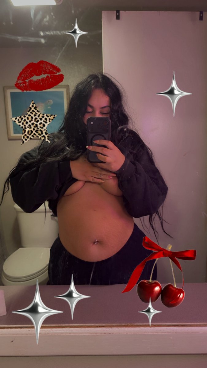 Kayybb2's tweet photo. Mommy 🫦😈🍒🔥✨ https://t.co/kXuTo5DnRl