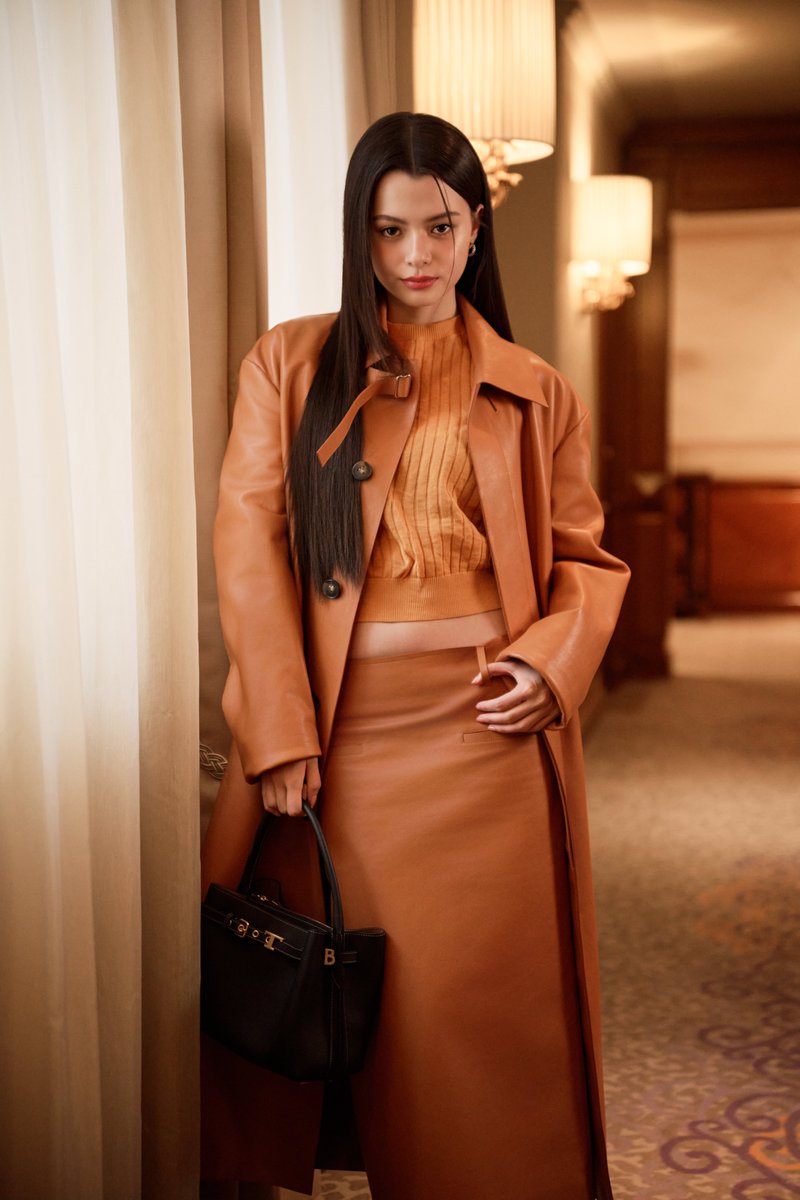 peamihihi's tweet photo. รอชมลุค Milan Fashion Week ของเบ็คกี้ รอบนี้ในฐานะBrand Ambassador Tod's

#TodsxBecky
#Tods
#beckysangels https://t.co/pe4ca2lRbx