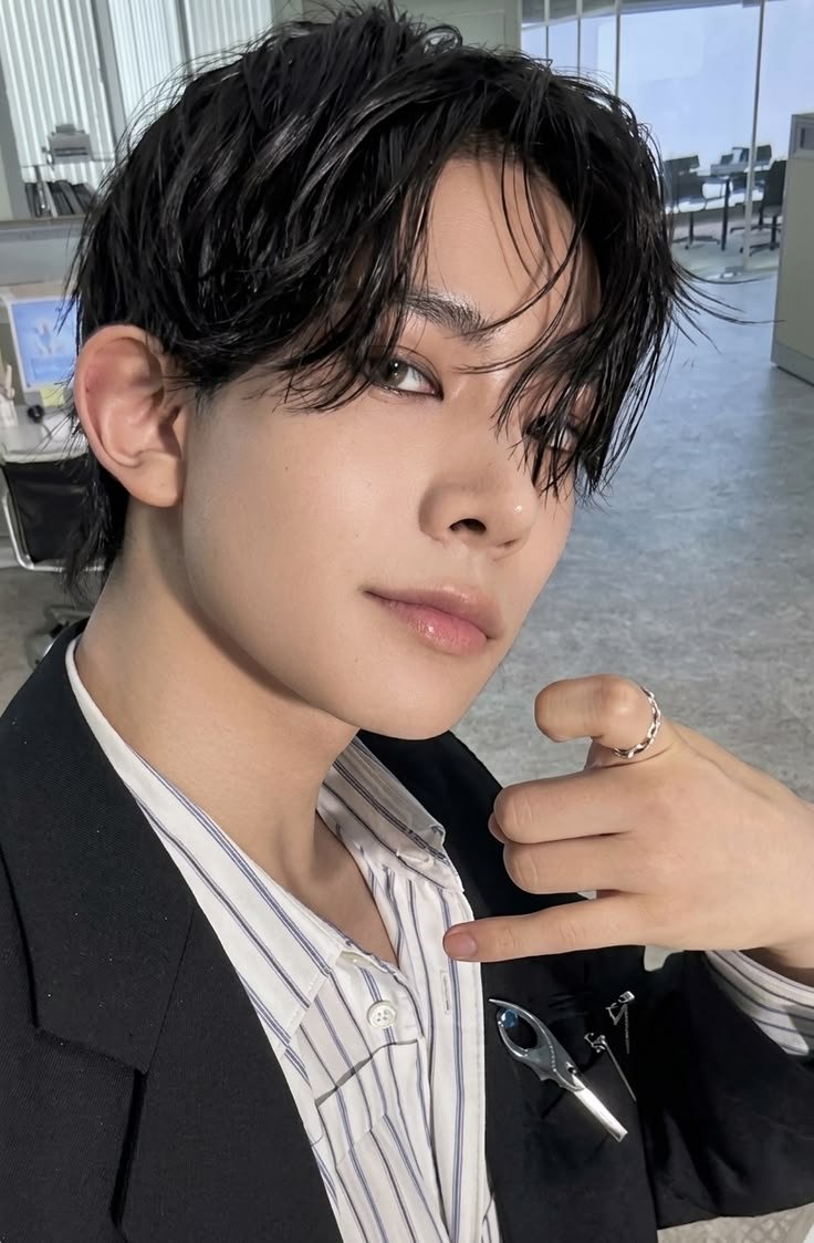 sunoobolinhoo's tweet photo. #EVRSD #EVAN #EverSelcaDay #에반 #HEESEUNG #EVER #희승 @h_evva_n https://t.co/V3BRmxNCU7