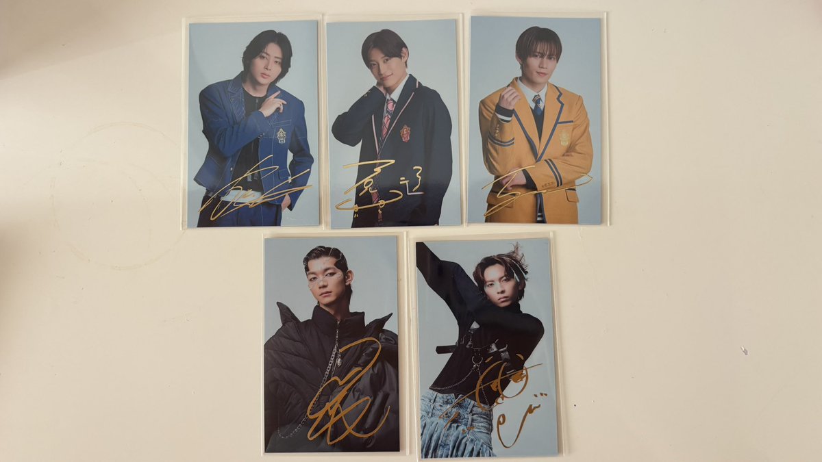 unp213007's tweet photo. EBiDAN Yes!東京 HMV購入特典 箔押しトレカ 交換

譲
制服 松村和哉 アロハ TAKUYA
ヒーロー 吉澤要人 竹野世梛

求　山中柔太朗（制服＞ヒーロー）

お心当たりある方はお気軽にリプまたはdmまでお願いいたします🙇🏻‍♀️ https://t.co/2PW0eyRqGk