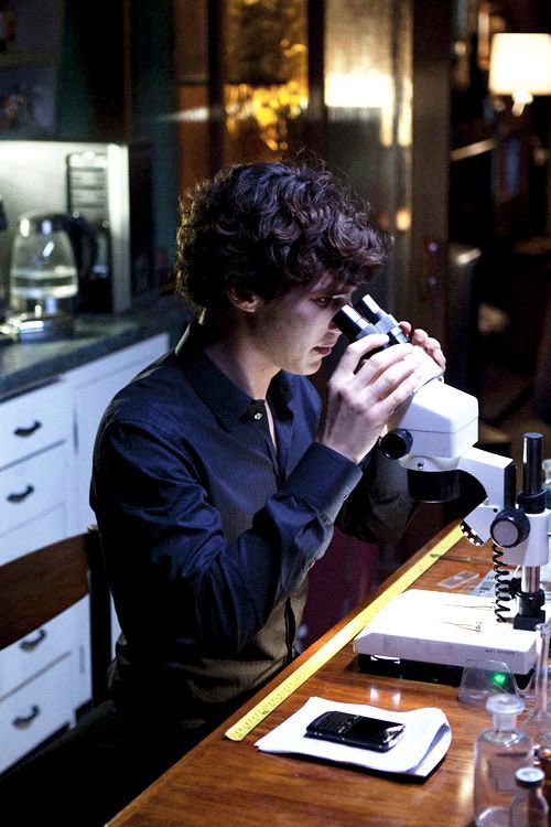 muItiversed's tweet photo. What you don't understand is I am incandescantly and hopelessly in love with Sherlock Holmes. He is the light of my universe, my North Star, and the reason of every breath. He is my heart and the blood in my veins. He is the note to every song, color to every art. https://t.co/jIiKv52bm4