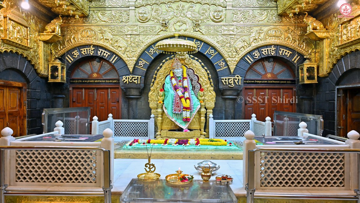 SSSTShirdi's tweet photo. *!! ॐ साई राम !!*
*श्री साईबाबा संस्थान विश्वस्त व्यवस्था,शिर्डी*
*!! ॐ Sai Ram !!*
*Shri Saibaba Sansthan Trust, Shirdi*
≈≈≈≈≈≈≈≈≈≈≈≈≈≈≈≈≈ 
*आरती :-शिर्डी माझे पंढरपुर*
*रविवार २० सप्टेंबर २०२६*  
*Aarti :-Shirdi Majhe Pandharpur*
*Sunday 20 September 2026* https://t.co/nGnziJ2lTM