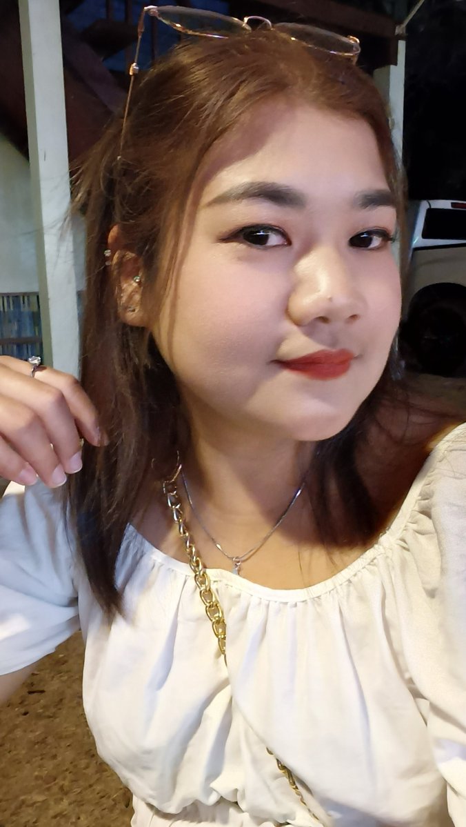 maisiri2601's tweet photo. อยากหาคนใจดีช่วยจ่ายค่าห้องจัง
เดี๋ยวพาไปเลี้ยงข้าว55
#คนโสด
#ร้อยเอ็ด 
#เมืองสรวง https://t.co/Oo6U5Z1vXw