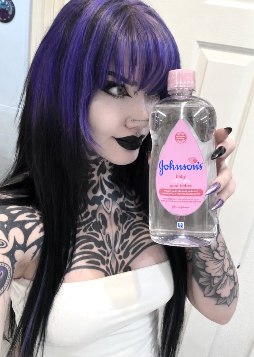 lavxdaydream's tweet photo. am i invited to the party.. https://t.co/37gK5kLIZL