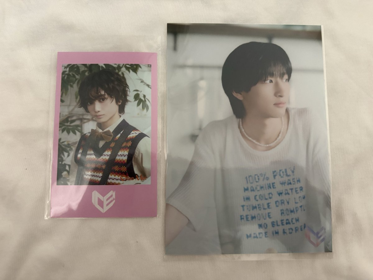 mil14sun's tweet photo. @tadanorenhai 検索より失礼いたします
ミニフォトの山本さん、vol.31の筒井さん所持しております。
お借りしました画像の、赤丸のついた八神さんとの2:2の交換は可能でしょうか。
9/23 国際フォーラムでの手渡し希望です

反射で見辛くなっており申し訳ないのですが、ご検討いただけますと幸いです🙇🏻‍♀️ https://t.co/OHA7kX79pZ