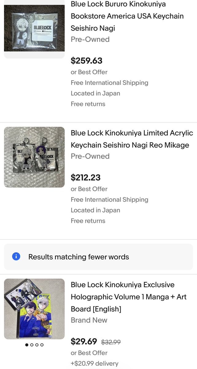ns07us's tweet photo. people are so unkind 😔

the france mcdonalds collab mangas reminding me i havent gotten my hands on the usa kinokuniya ones too. maybe i can consider the 💚🤍 manga but the keychains??? 💀 https://t.co/B8X5DHmJyV