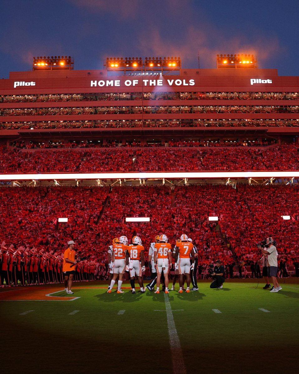 Vol_Sports's tweet photo. Picture perfect 🙌 https://t.co/AbF5s0Ehfj