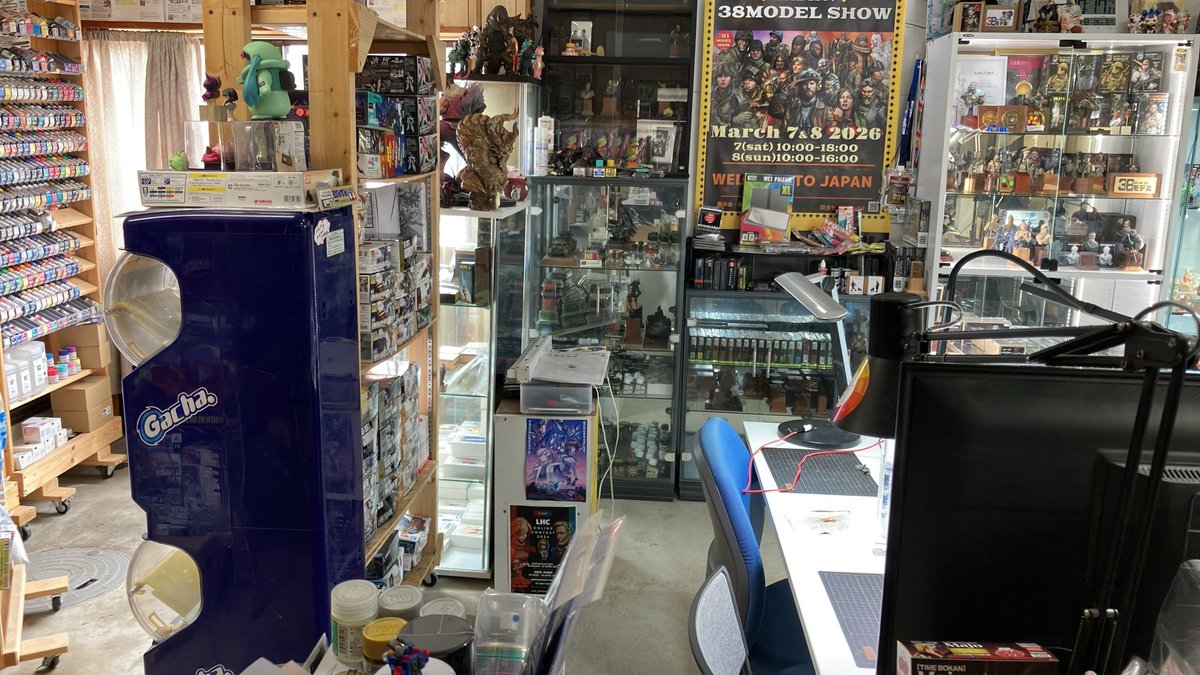38model77's tweet photo. シルバーウィークの38モデル

ずっと通常営業🈺

フィギュアペイントや筆塗りに興味ある方は是非ご来店下さい☆

店内には作例も沢山ありますよ〜

#38モデル https://t.co/izdI6eY9sP
