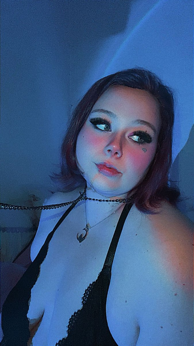 PrettyPaige0620's tweet photo. Want a taste of this SSBBW? 👅💦
#bbw #ssbbw #followme #س��مبر27_فیصلہ_کن_مارچ #fypシ゚viral https://t.co/DIcV6SXKQO