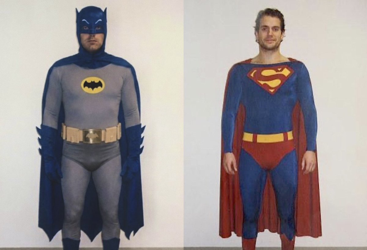 GothicHeros's tweet photo. Ben Affleck and Henry Cavill screen-tests in original spandex Batman and Superman suits. https://t.co/KCbhRawNtA