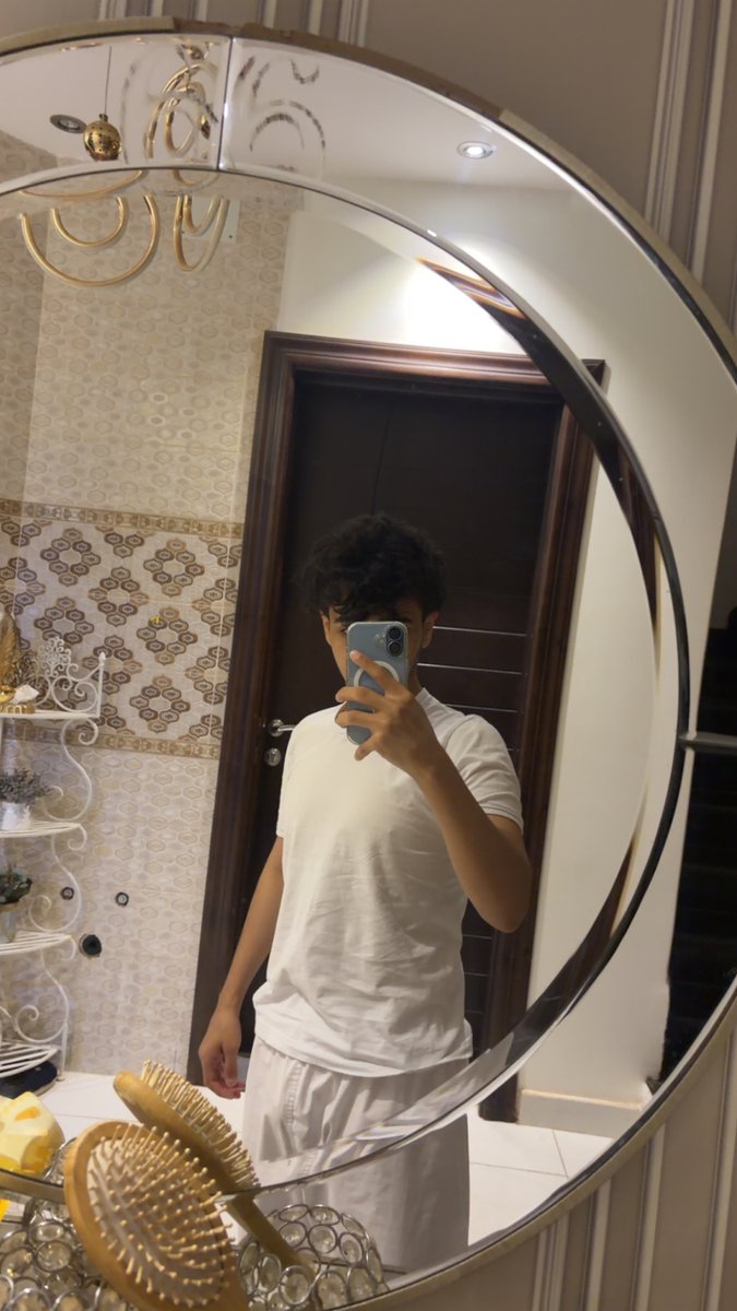 5yiss tweet picture