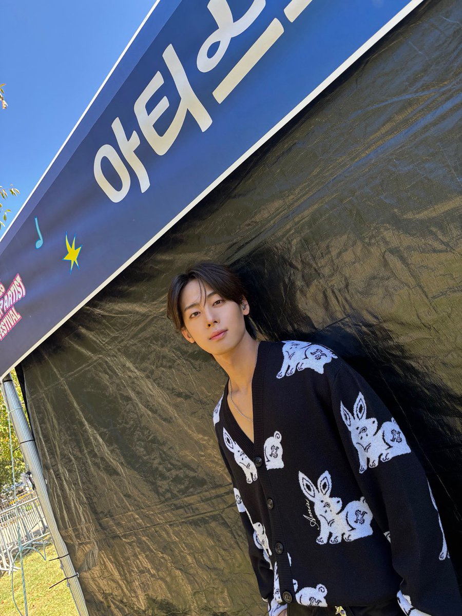HFU_official's tweet photo. [ #HYUNYUL ]

20260919 ATA Festival

#HiFiUnicorn #ハイファイユニコーン #하이파이유니콘 #HFU #ハパユ #하파유 #HYUNYUL #ヒョンユル #김현율 https://t.co/8rv7otofel