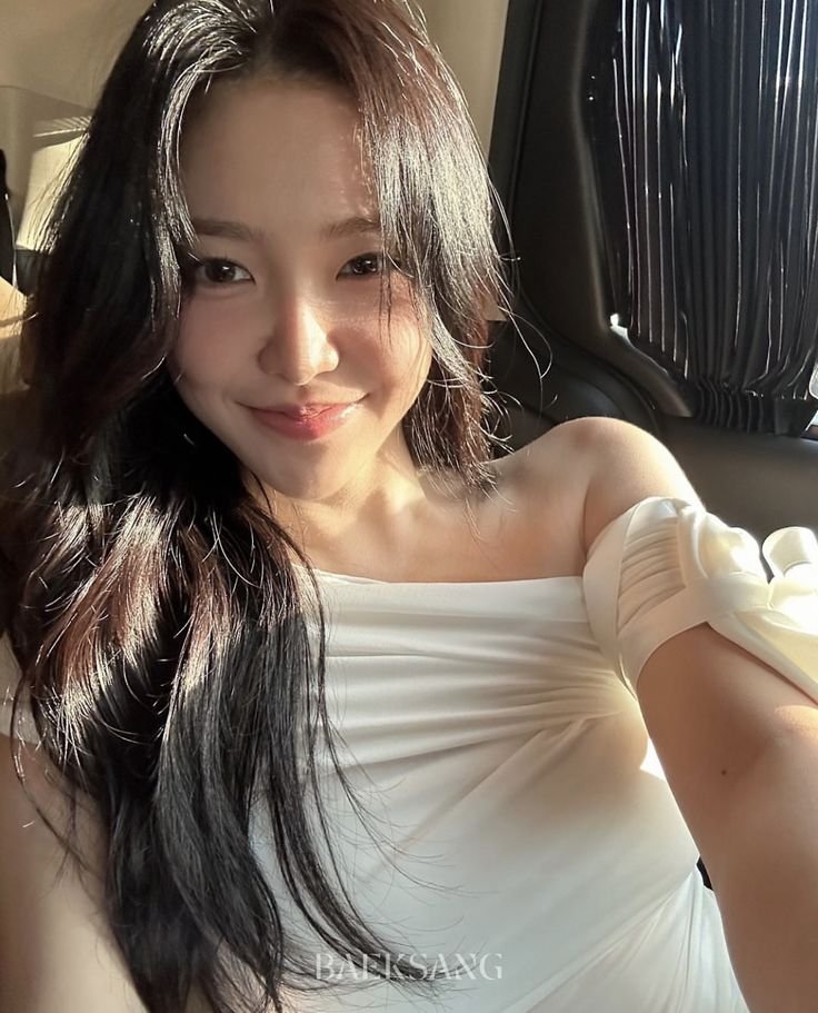 ye3ri's tweet photo. #YERI #예리 #김예림 #REDVELVET https://t.co/REeNPQX10Z