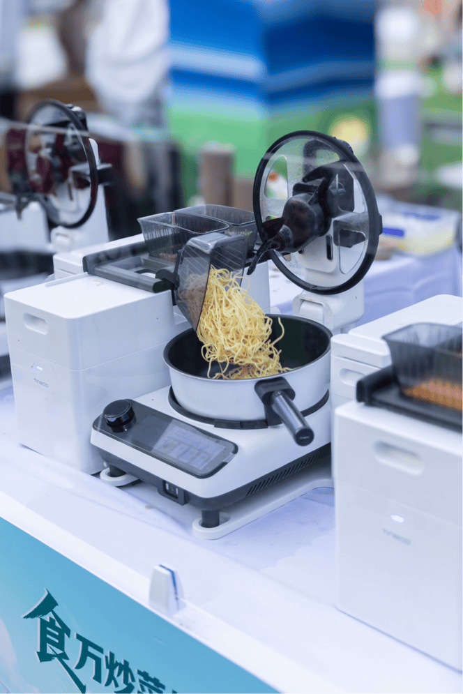 eing1222's tweet photo. Just tried this new smart kitchen gadget that preps fresh salads in 60 seconds! Game-changer for busy weekdays https://t.co/vtzOgf3y37