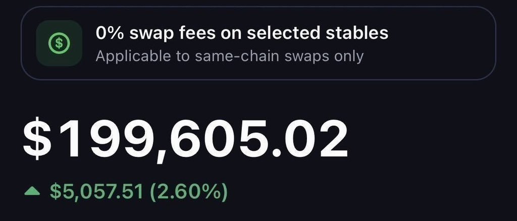 rahulbais136's tweet photo. Drop your $SOL  address fast 

Like and retweet 

Must be following me &amp; 🔔 on 

Sending a big airdrop out soon to 25 random wallets today 👇🏼 https://t.co/6ZpjKXvHCv