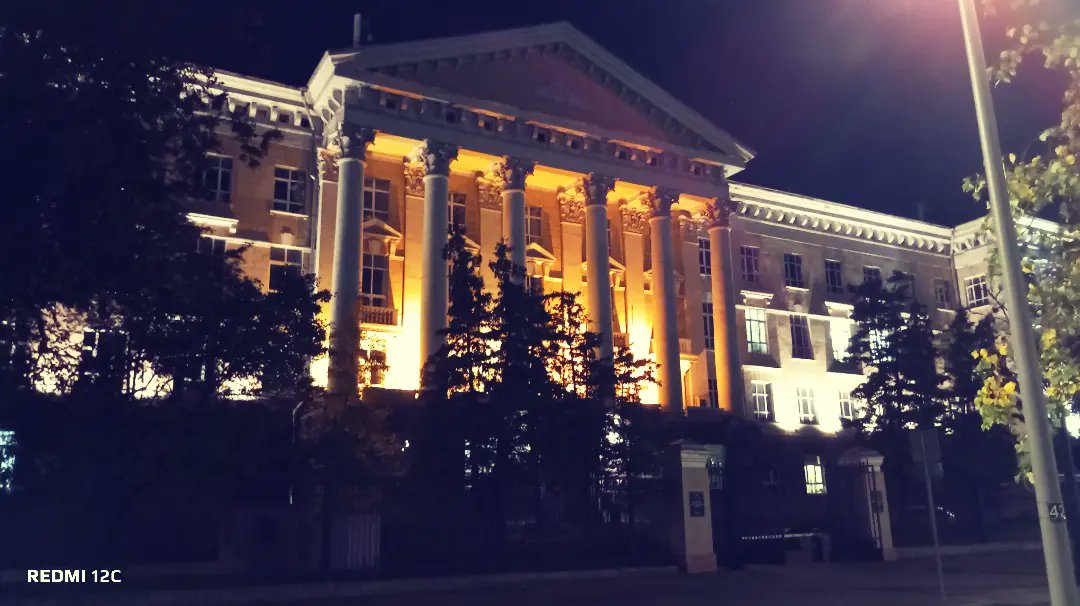 ErickaLandbuf0's tweet photo. Photo by Александр Павлов in Дворец Труда Профсоюзов. https://t.co/T20ArLSUsi
