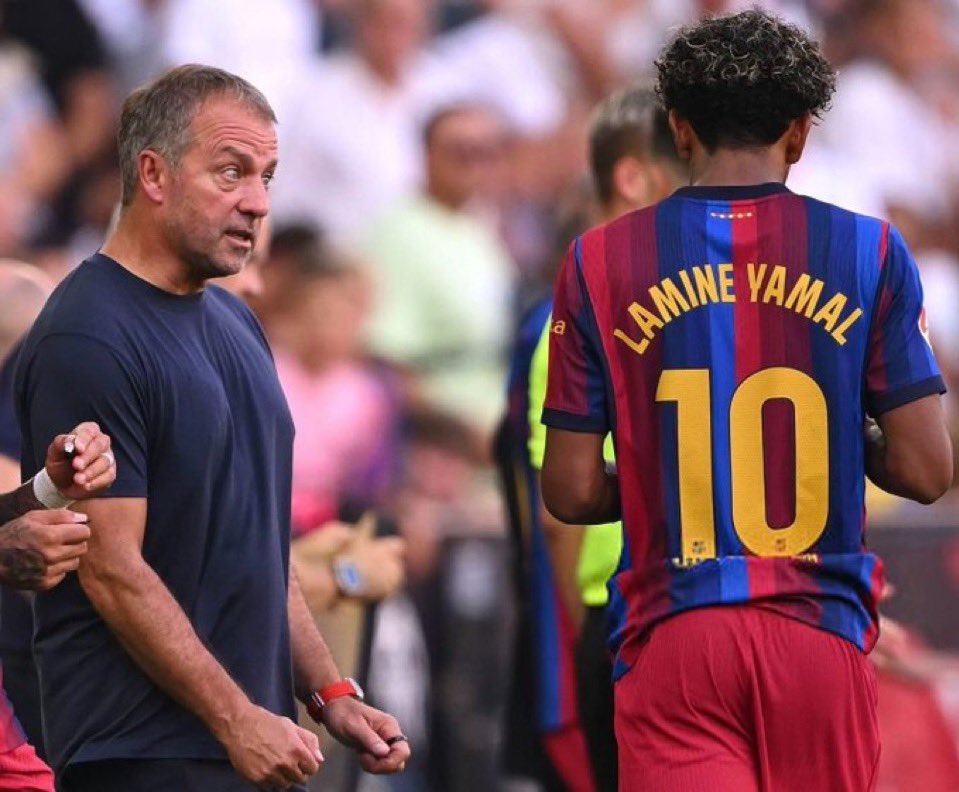 BiggestMohhh's tweet photo. 🚨🎙️ Lamine Yamal on what Hansi Flick told him when Barcelona went 1-0 down:

Reporter: “We saw Hansi Flick discussing something with you immediately after you went 1-0 down. What did he tell you?”

Yamal: “Yes, Flick called me and told me to keep dragging the focus onto myself and make use of Raphinha. He wanted me to understand that when the opposition’s focus is on me, Raphinha will be there to punish the space they leave behind.

“Honestly, it worked exactly how he explained it. We kept moving the ball, creating those spaces, and Raphinha took advantage of them. That’s what this team is about—everyone helping each other and finding solutions together. We’re really happy with the win.”