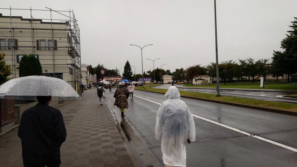 Memorie_off's tweet photo. #三沢航空祭

4時半には起きたけど、☔過ぎて車内でダラダラc ⌒っ.ω.)っ

6時過ぎから移動開始で今ここ( ˙꒳˙  ) https://t.co/DgHPEQcTXs