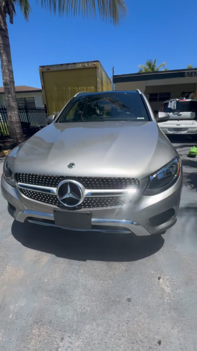 sugarfreexsteve's tweet photo. LuxeHaven Detailing

Miami’s go-to detailing spot

Rental owners know: clean cars mean 5-star reviews. We turn turnover stress into showroom-ready shine. Drop-off service in Miami. DM to secure your spot. https://t.co/GVv0q1FGUl