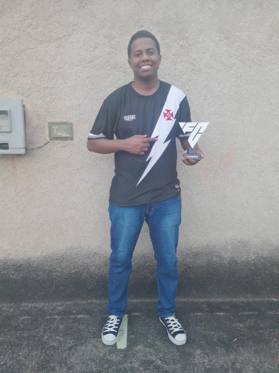 vasco_esports's tweet photo. 🏆 CAMPEÃO! 💢

O atleta Losty conquistou o título da Copa Amadora de Xerém.
Parabenizamos nosso jogador pela conquista e por representar a camisa do Vasco eSports em mais uma competição.

#vascoesports #vascodagama #eafc https://t.co/IgC2nVXzWo