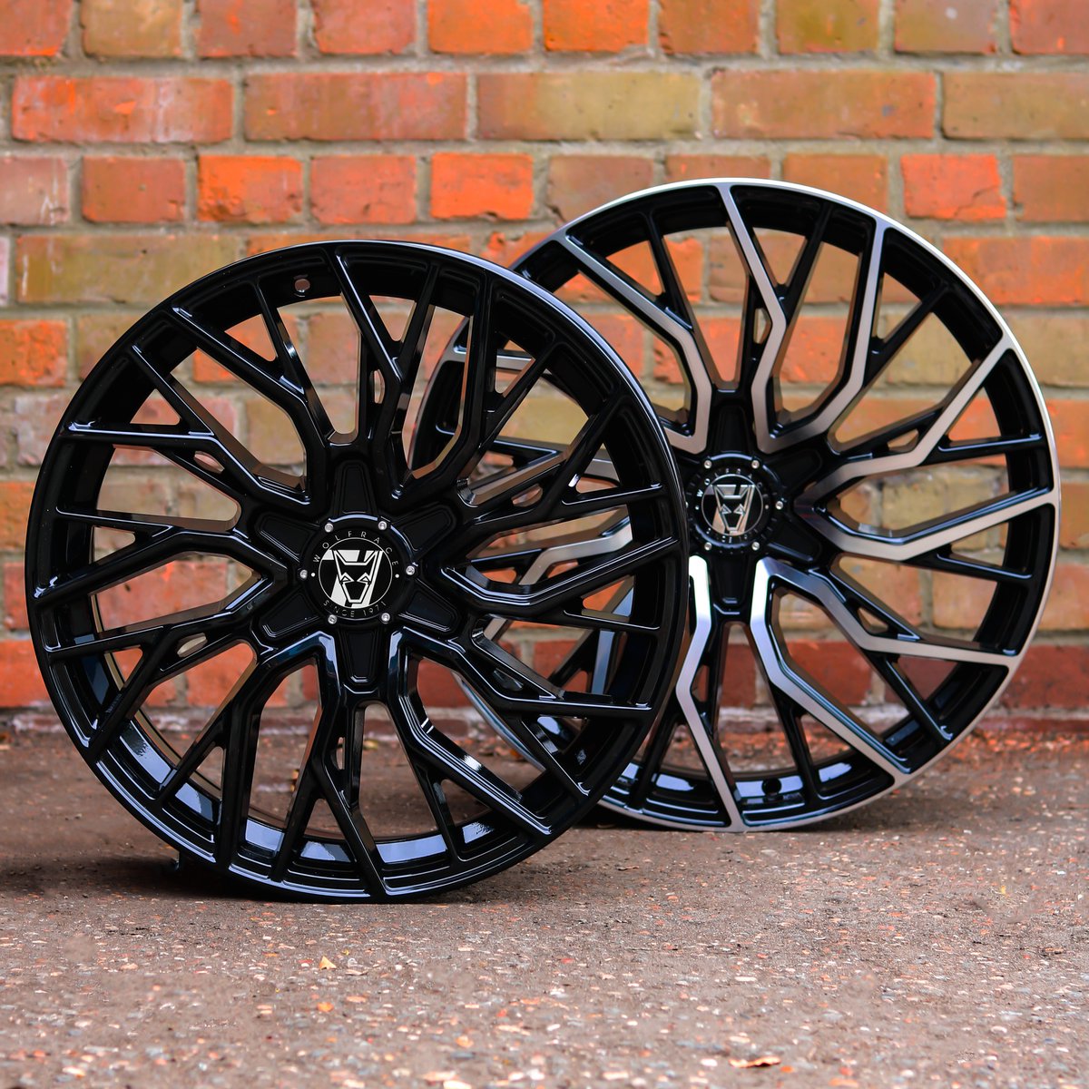 BeckyBridgen's tweet photo. The Dynamic Voodoo GT6 7. 5x18" is in stock now, with the larger 8. 5x20" arriving soon. Designed for the new VW T7 and Ford Transit 6x120, with a 1050kg load rating, gloss finishes, and custom centre caps. https://t.co/IKpFoCLhJX