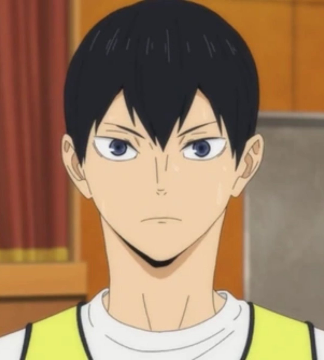 s0fiaos's tweet photo. Não aguento que o Yoshiki eh literalmente o kageyama depresivo https://t.co/8Nwel3T8IA