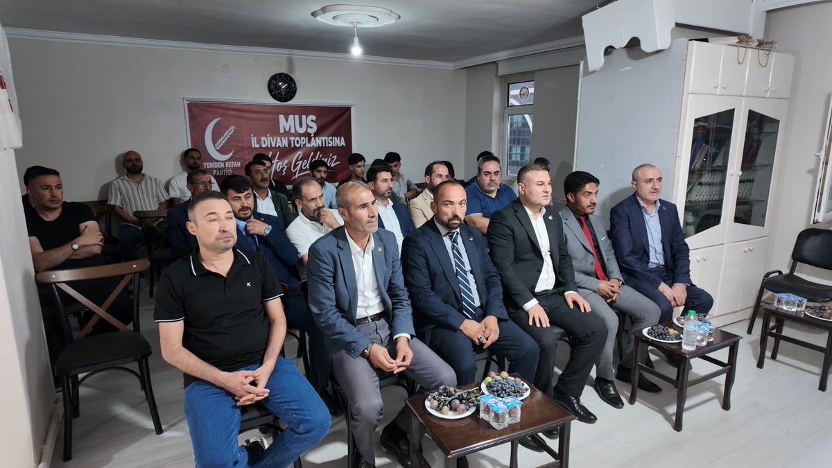 BO_Osmanagaoglu's tweet photo. Muş İl Divanımızı büyük bir coşku ve heyecan içerisinde gerçekleştirdik.

İl Başkanımız  Hakkı Bulut Bey başta olmak üzere, İl Divanımıza katılım sağlayan ve çalışmalarımıza omuz veren tüm teşkilat mensuplarımıza teşekkür ediyoruz. https://t.co/oh60NaU0fa