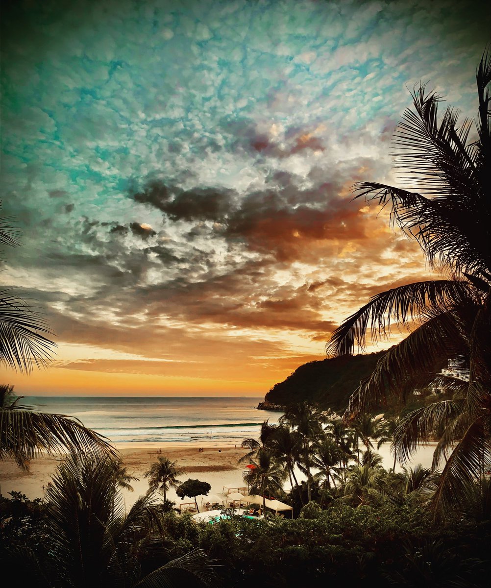 jablonski_pj's tweet photo. Acapulco 2022 https://t.co/2sArS8vnc1