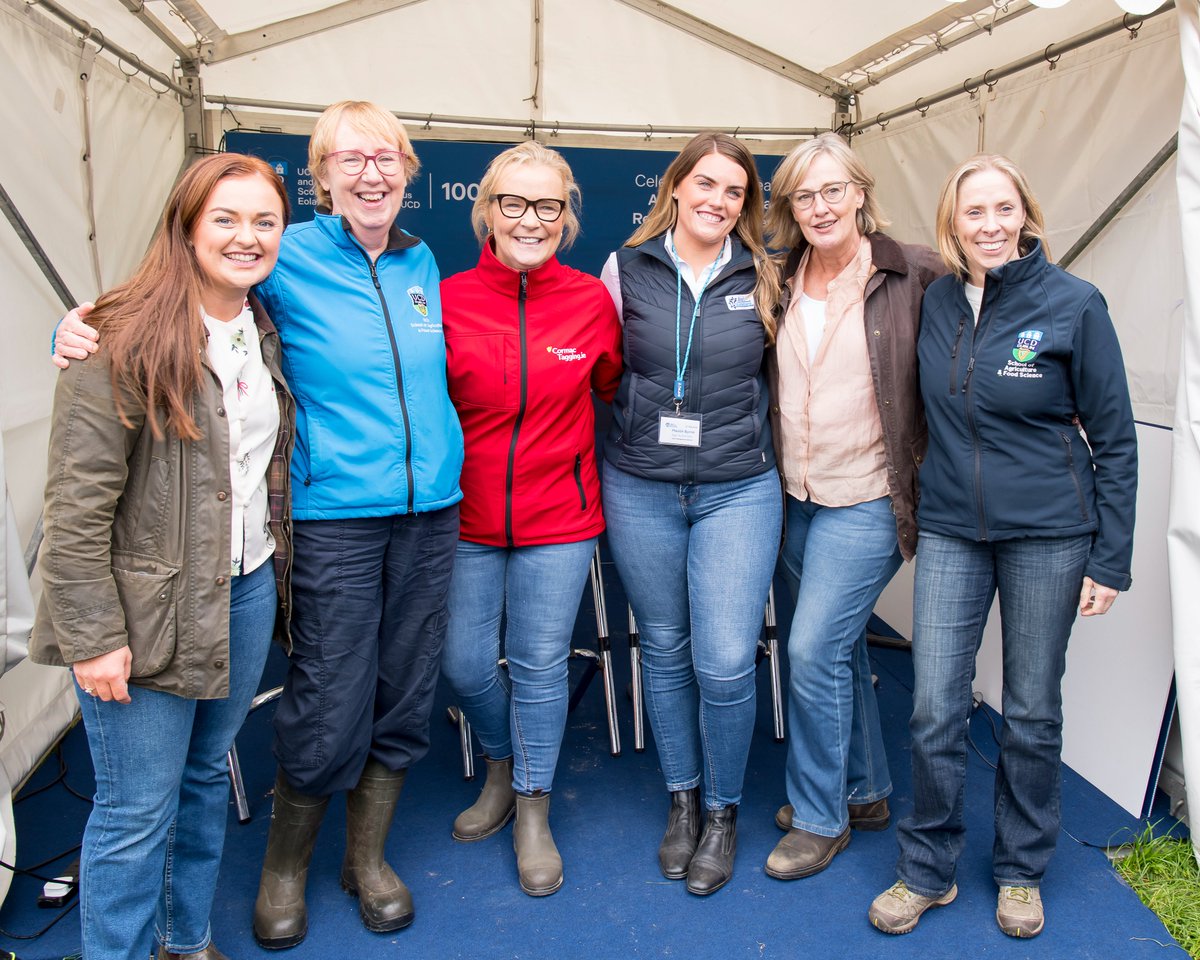 ucdagfood's tweet photo. Day 2, Professor Kate Robson Brown, UCD Vice-President for Research, Innovation and Impact joined Dr Nessa Noronha Director of Food for Health Ireland and UCD faculty for "Future of Food: Reinventing the Food System".

The afternoon panels was the weeks flagship panel discussion as we Celebrated FAO International Year of the Woman Farmer with Dr Monica Gorman, Professor Karina Pierce, the first woman to lead the School as Dean of Agriculture, Ursula Kelly of Cormac Tagging, and MSc student and Ambassador Finalist Meabh Byrne 👩‍🌾💚