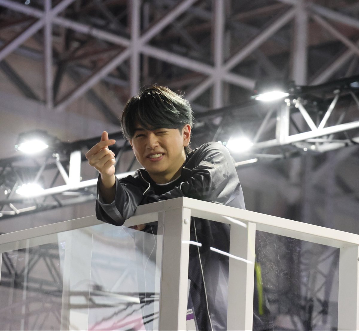 13Sedtm's tweet photo. 9/19 TGS 2026
ZETA DIVISIONブース　Lazファンサ

ほんの数分間でのファンサタイム✨👏

#TGS2026  #ZETA https://t.co/Hr6XTB5E3A