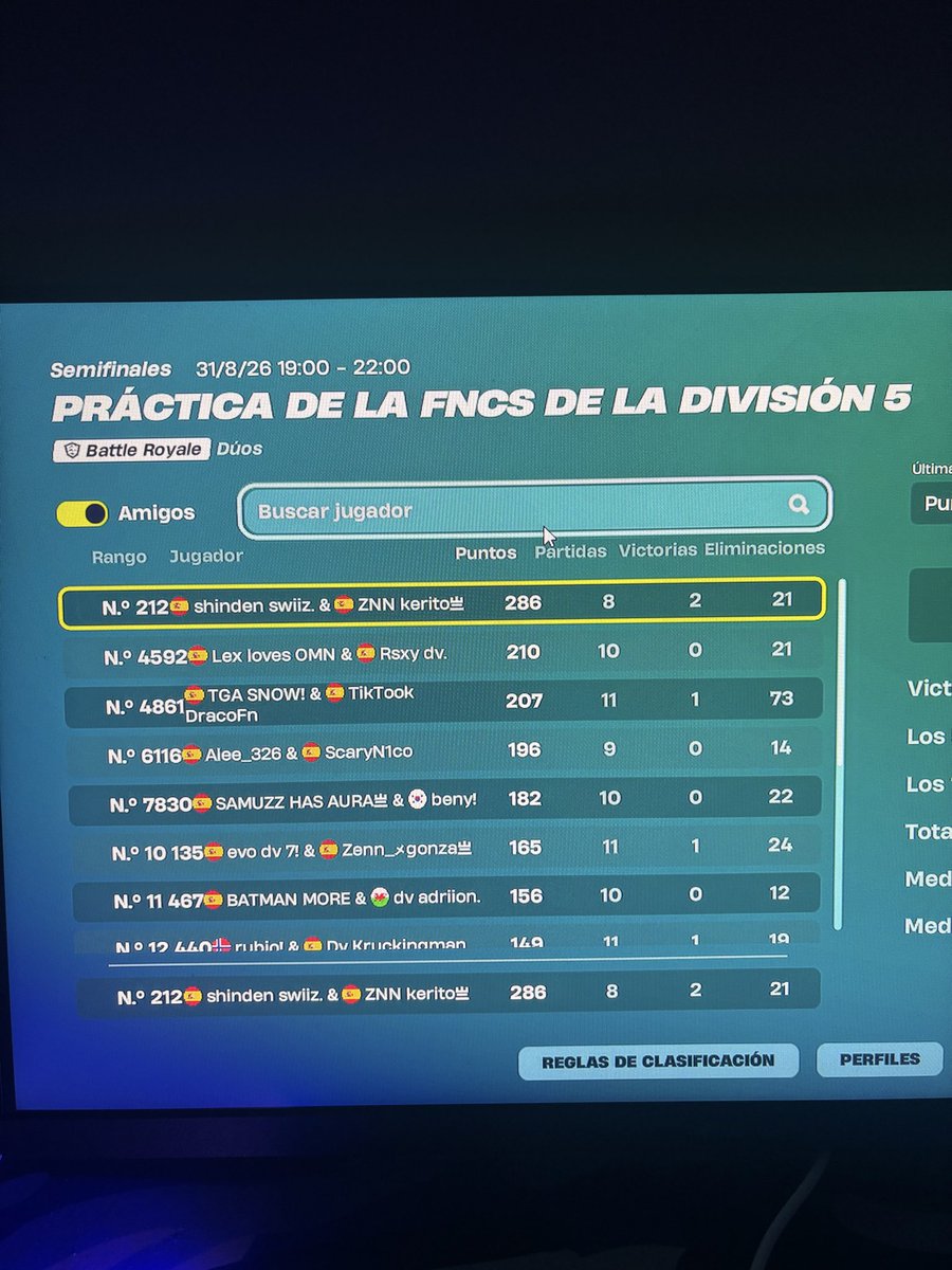 kerito343's tweet photo. Qual div 4EU https://t.co/SoznghcViL
