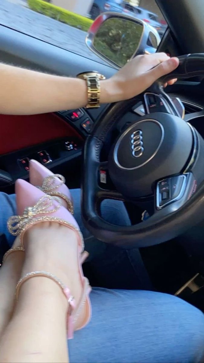 Beverly333Swan's tweet photo. 🩷

Findom paypig cashslave whalesub humanATM footporn famous cbt viral footfetish feetfetish toes black bbc snowbunny boobs ass cf cbt blonde onlyfans nails fyp https://t.co/1ia70rSvam