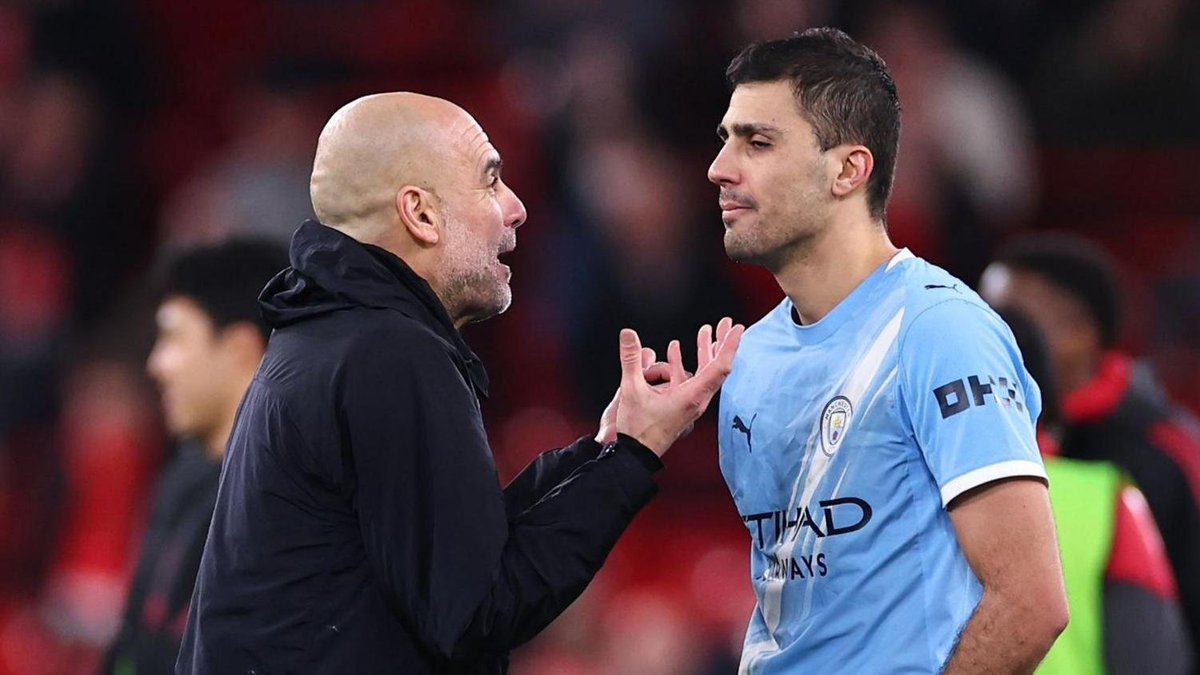 dna_blaugrana's tweet photo. 🚨 Como assim você foi tão melhor na segunda parte? O que mudou?

🚨 Rodri: "O Pep sempre me dizia algo. Não há sistema que supere manter a bola no seu controle."

"Tínhamos que ser mais calmos e não perder bolas. Era isso." https://t.co/E7SifSK8NE