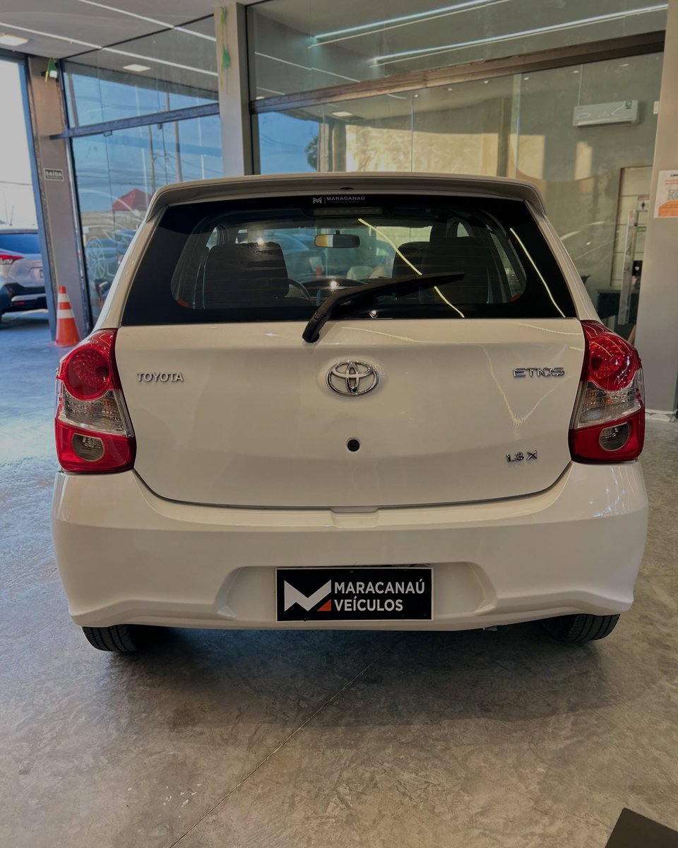 MosesPrimauw0m's tweet photo. Toyota Etios X 1. 3 automatic, 2017/18, 78, 000 km. Air conditioning, power steering, fabric seats, power windows, original audio, reverse sensor, new tires and more. Fully inspected. Price: $62, 900. Financing up to 60 installments. Credit card up https://t.co/wVy6w7reCQ