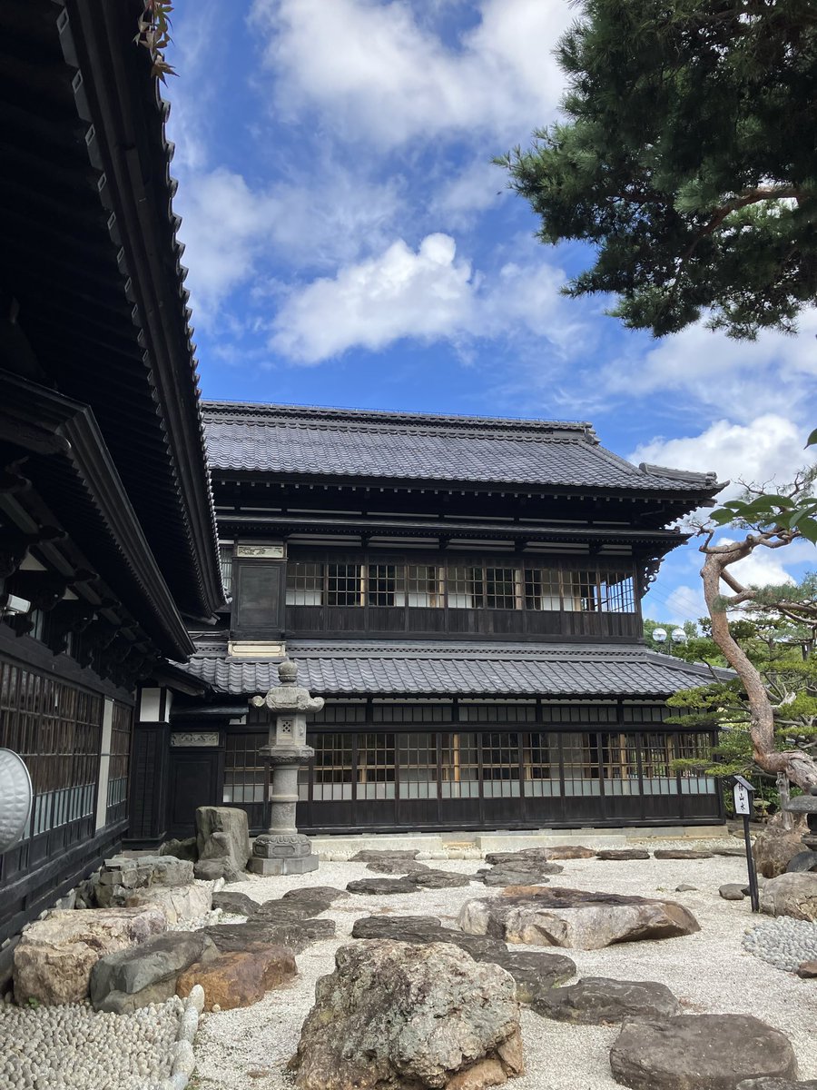 NikkiDanjyo's tweet photo. #小樽 にも足を延ばした。
#ゴールデンカムイ #鰊御殿 https://t.co/cmuAWqujI1