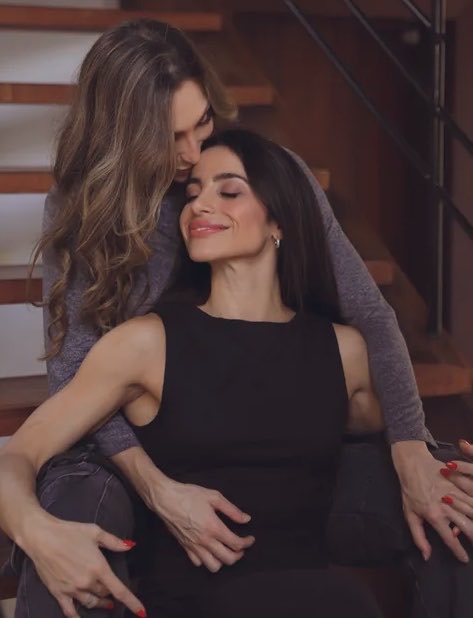 crazystalia_'s tweet photo. maior casal de todos né https://t.co/SCv9zrXDqs