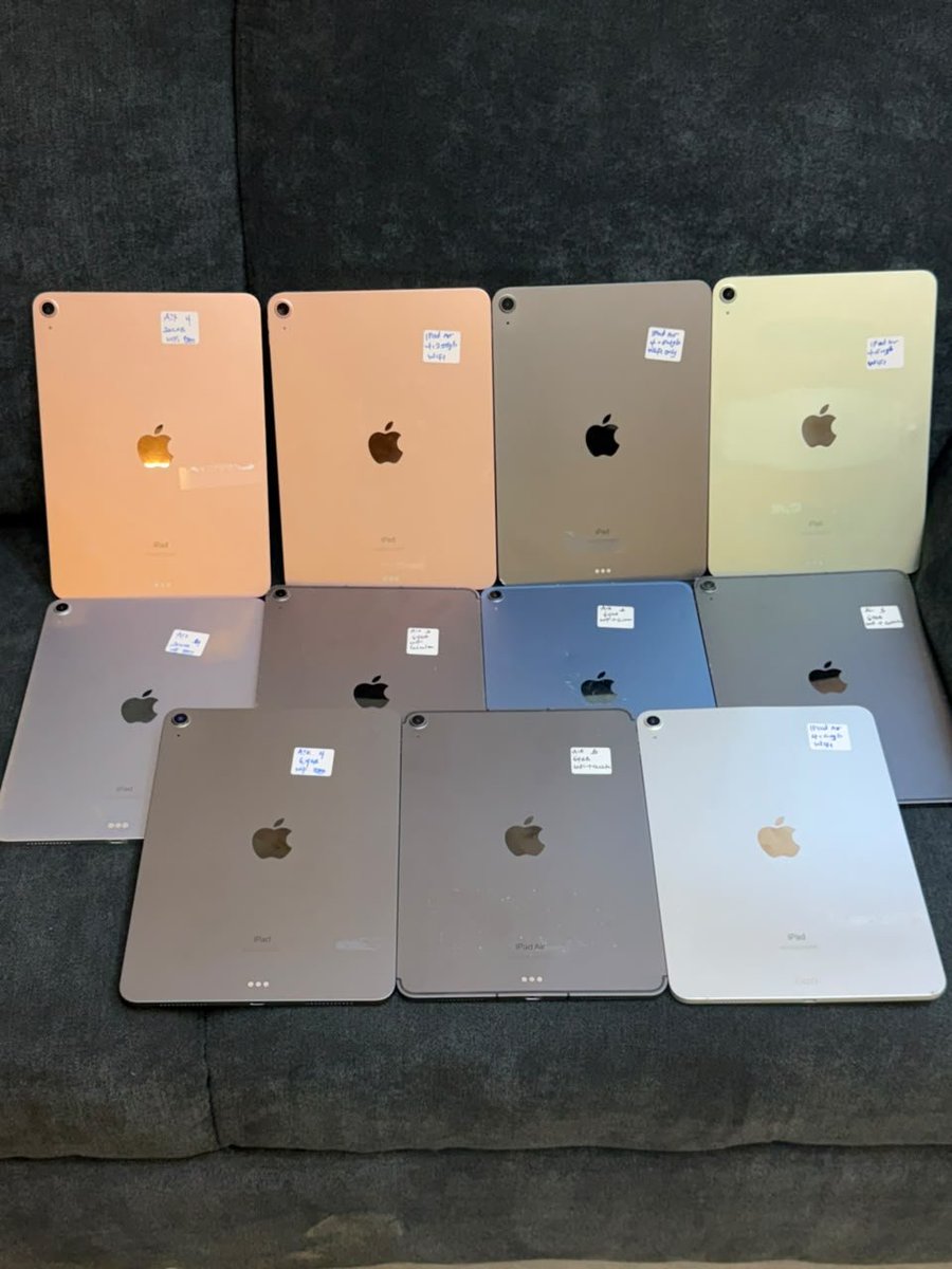 Plugpointgadget's tweet photo. Good Deal iPads || Not too mint

IPAD AIR 4 
64GB 
WiFi - ₦300,000

IPAD AIR 4 
256GB
WiFi - ₦380,000

IPAD AIR 5 
64GB
Cellular - ₦400,000 https://t.co/NVcxJWrwZ6