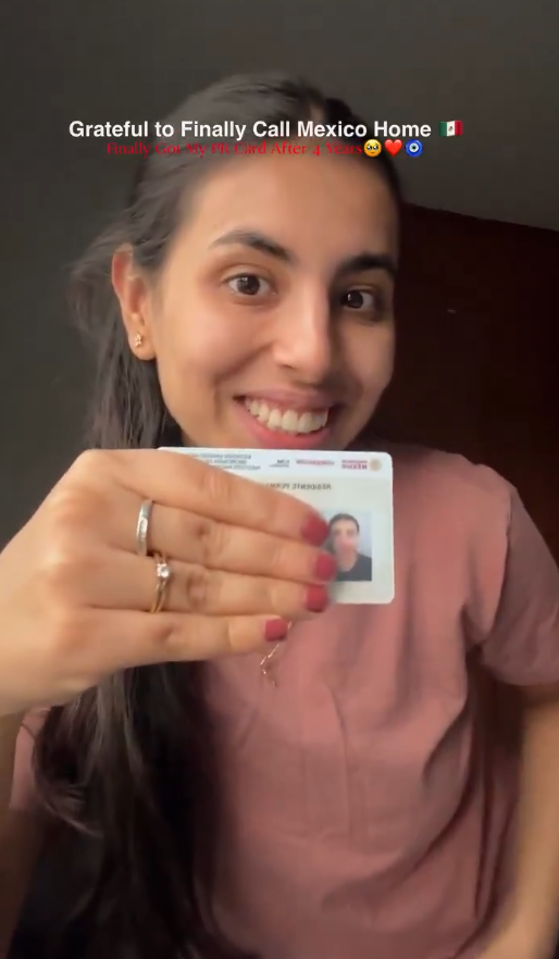 rodmfn's tweet photo. @LosGnuoy309 Why are you acting like she doesn't look like a better version of your torta gf? Woman didnt do shit but move to a different country, weirdo. https://t.co/XoAaNYrjwi