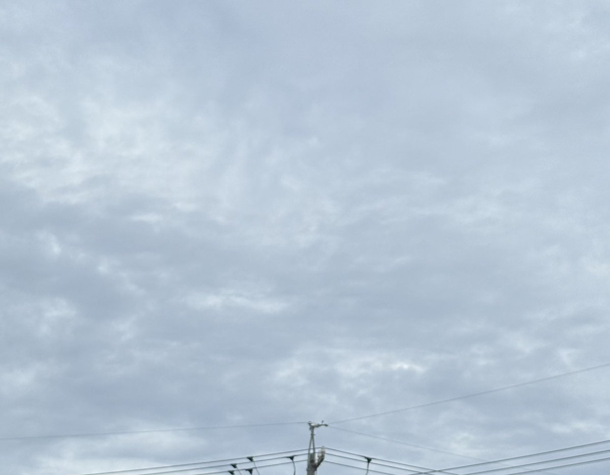 YAGIGAMI43's tweet photo. おはようございます！☁️☁️☁️
今日は久々のバンド練習
は良いけど
ライブ決まってから2回しか集まれない
しかも全然やってなかった曲もセトリに😓

今日も一日笑顔でご安全に✨🤗

 #ブルーインパルス
 #フィルムカメラ
 #アジア大会愛知名古屋 https://t.co/kv4Ksss7mE