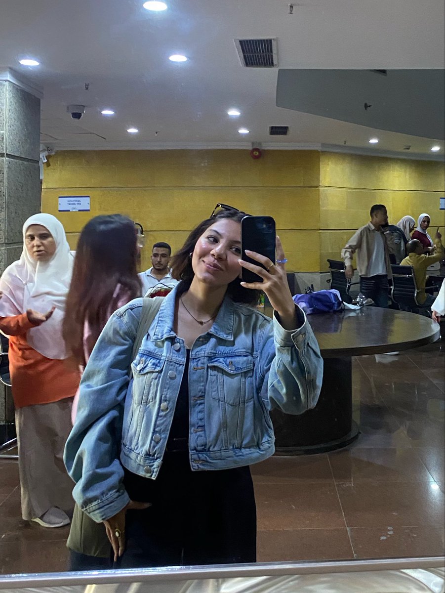 jurdwa's tweet photo. لمعة عنيا دي فيها معاني كتير اووي بس أهمها واكترها انك وحشتني ونفسي اطمن عليك يارب تكون بخير حتي نتلاقي 🤍 https://t.co/KlUGXpGevk