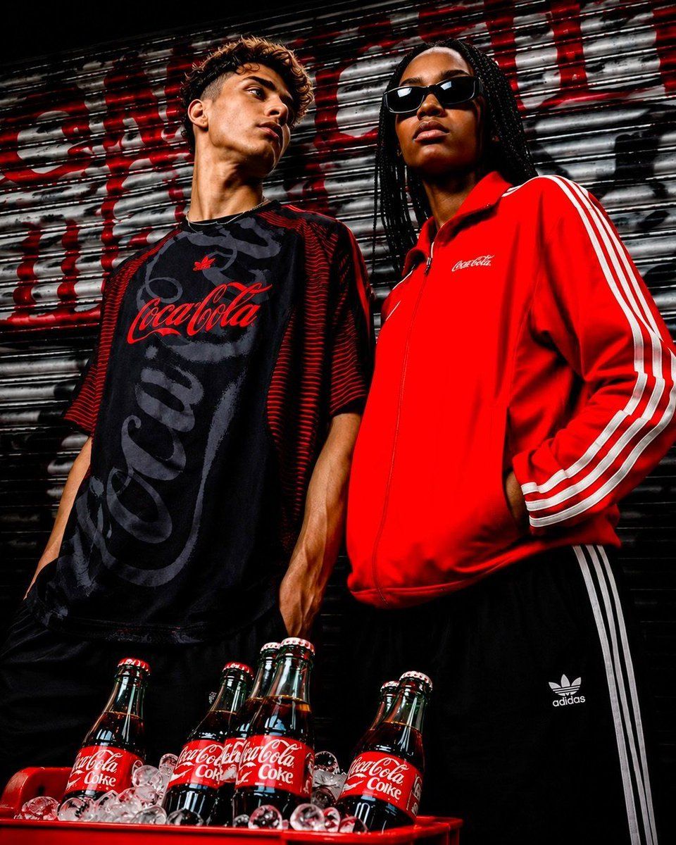 KicksFinder's tweet photo. Ad: Grab your favorite pieces from one of the world’s most popular soda brands. Available via adidas US
Coca-Cola x adidas Collection
Save up to 60% OFF + FREE shipping

Shoes https://t.co/Yh1FTMMEJX
Clothing https://t.co/julQwgHXG2

*Try code FRESH for 30% OFF https://t.co/ZPboFhAyeP