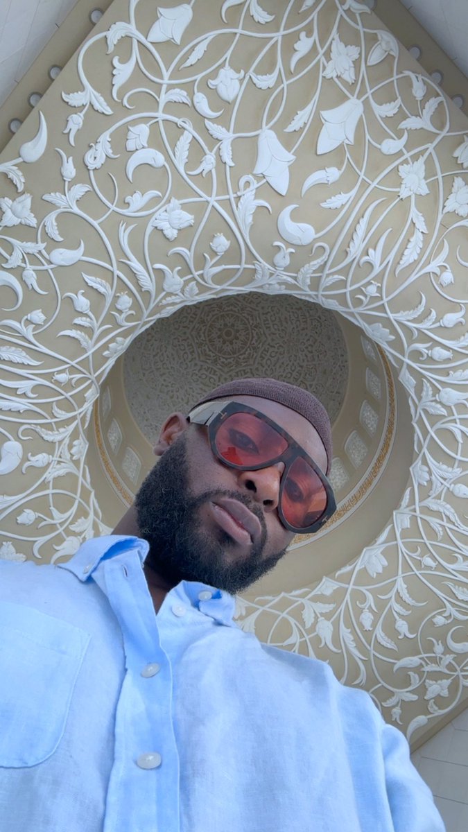le_grecque's tweet photo. Paris 🇫🇷 Marrakech 🇲🇦 Dubaï 🇦🇪 Abidjan 🇨🇮 https://t.co/BPwWBek8Nl