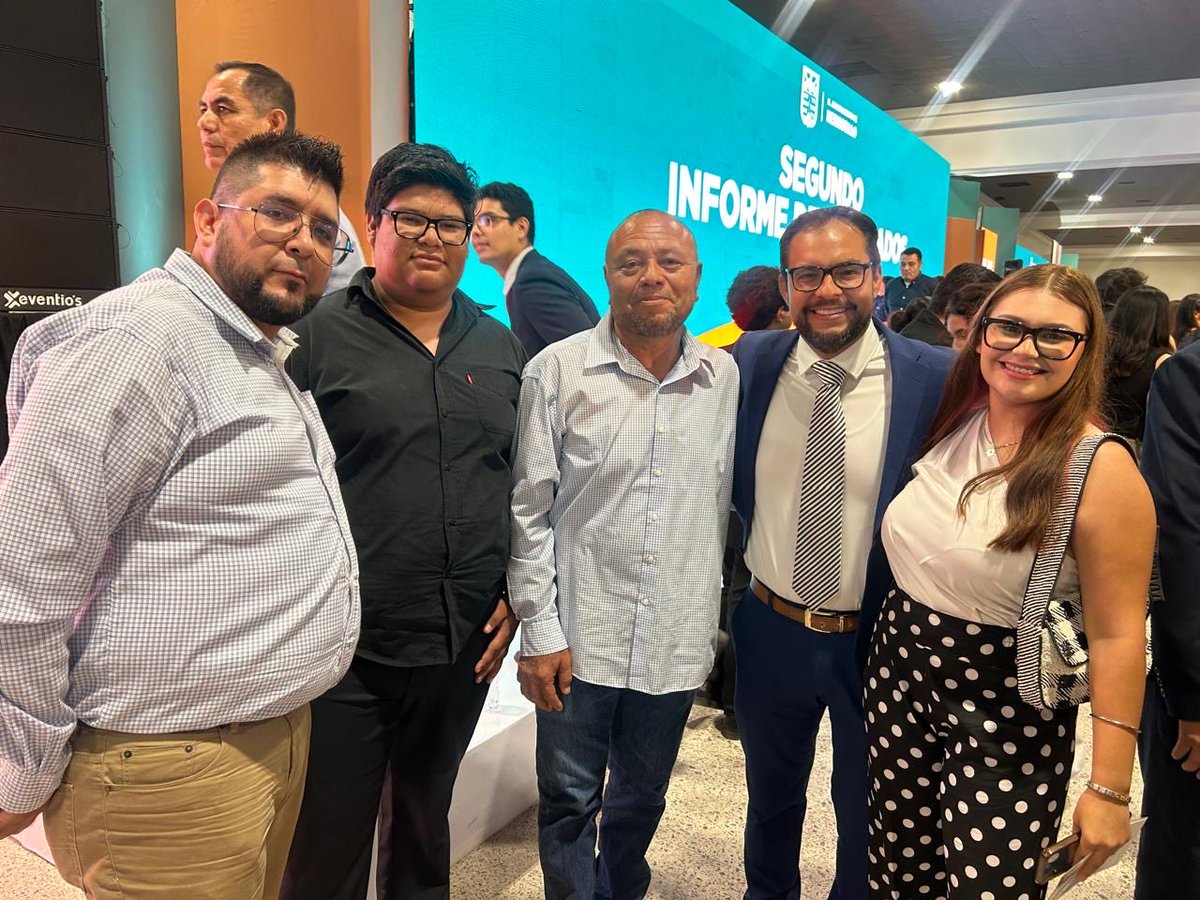 Humbertosouza82's tweet photo. Muchas felicidades compañeros Ilse y Juan Cota por asumir esta responsabilidad! A trabajar desde la Direccion municipal Ejecutiva PRD/#MACISO por Cajeme. Animo! https://t.co/aWj9I1qNlK