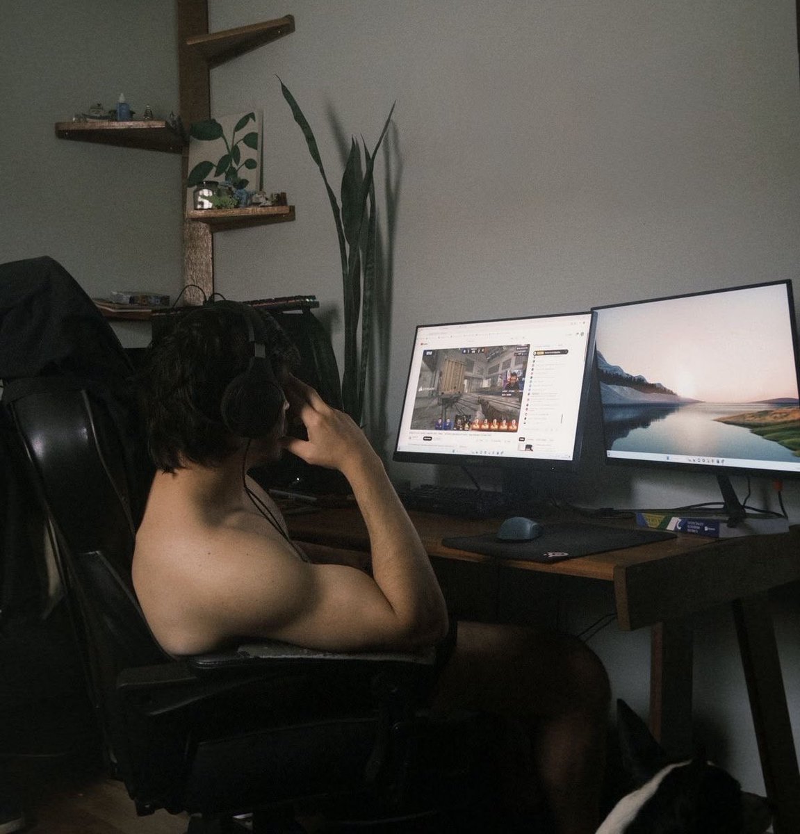 acquaintted_'s tweet photo. ⠀⠀
⠀⠀⠀⠀⠀🎮  : legends never die.
⠀⠀ https://t.co/K7TlGdRBQA