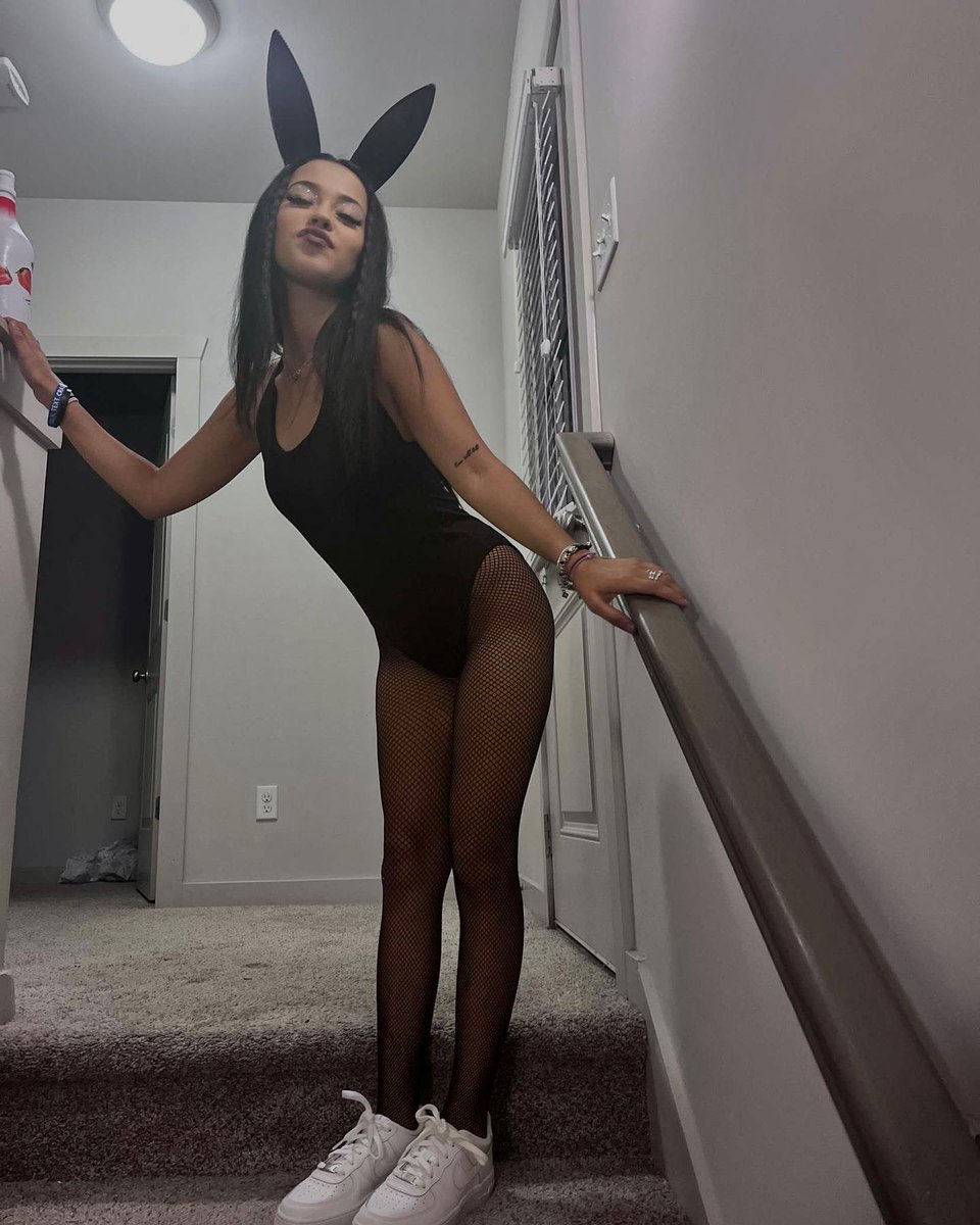 JohnConstanza12's tweet photo. Texas Tech &amp; Dallas hoe Sydney Timms

Twitter: @sydsburnbook 
insta: sydneytimms
TikTok: sydlovesdinero &amp; sydneyisawh0re
Snap: sydneytimms
VSCO: sydneytimms

#exposed #collegeslut #snowbunny #whore #sluts #bops #youngho #hoes https://t.co/LO4eXy4UFG