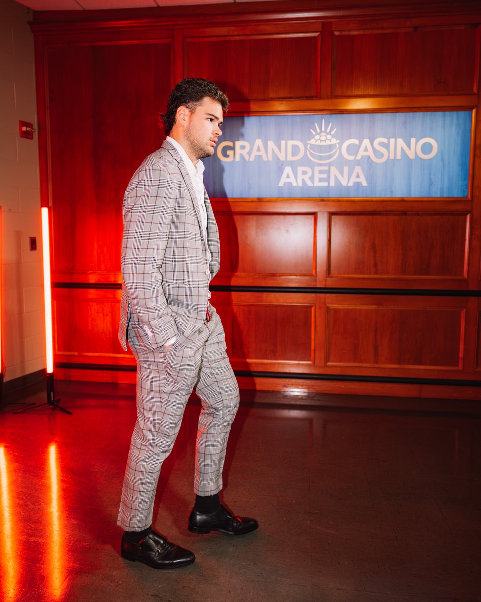 mnwild's tweet photo. walk-ins are BACK 🚶‍♂️‍➡️ https://t.co/D34t5vIYpF