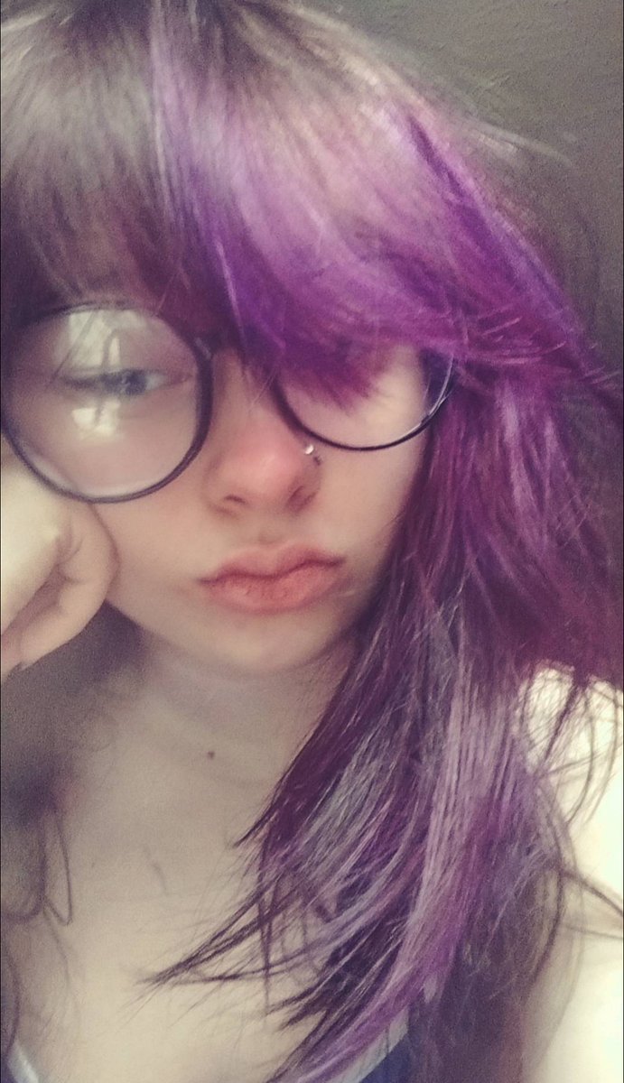 poejackmen's tweet photo. tribbers dm pls, this purple haired slut needs your cum https://t.co/Xsh8mLCdhw