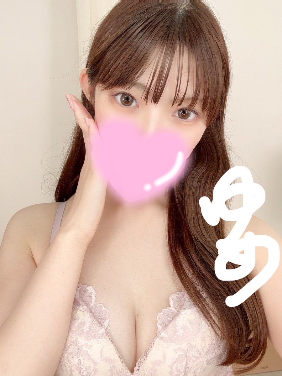 LumaHaissadeLim's tweet photo. 本日の天使予報👼🏻🪽
可愛い天使たちが舞い降ります…♡

🤍 ひめの ゆら　11:00〜20:00
🤍 柑橘 ゆず　11:00〜20:00
🤍 星野 レイ　12:00〜14:00
🤍 黒宮 るい　13:00〜23:00

そして本日は――
🎀 守屋 ゆめちゃん 初出勤 🎀

はじめましての天使に会える特別な1日♡
素敵なご縁をお待ちしてます👼🏻🪽 https://t.co/K5pJp7wep6