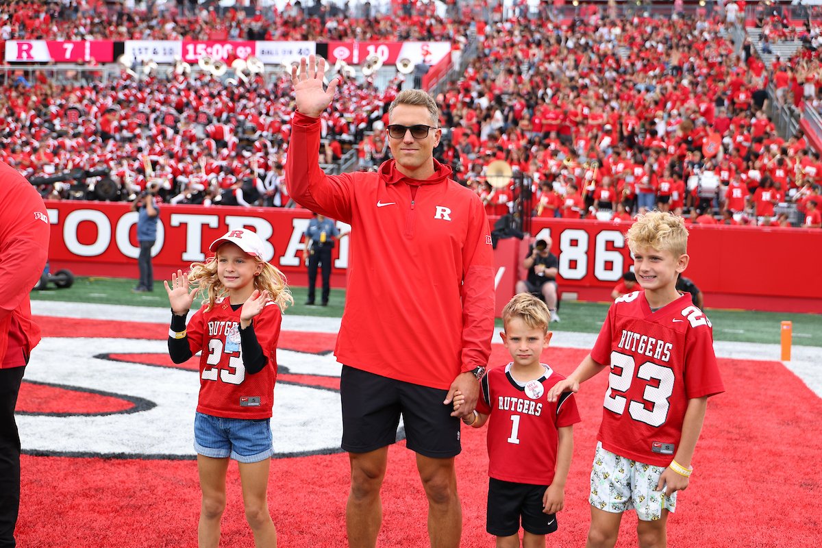 RUAthletics's tweet photo. Has it really been 20 years?!

Welcome back to the 2006 @RFootball team! #CHOP https://t.co/8WFjHcUsed